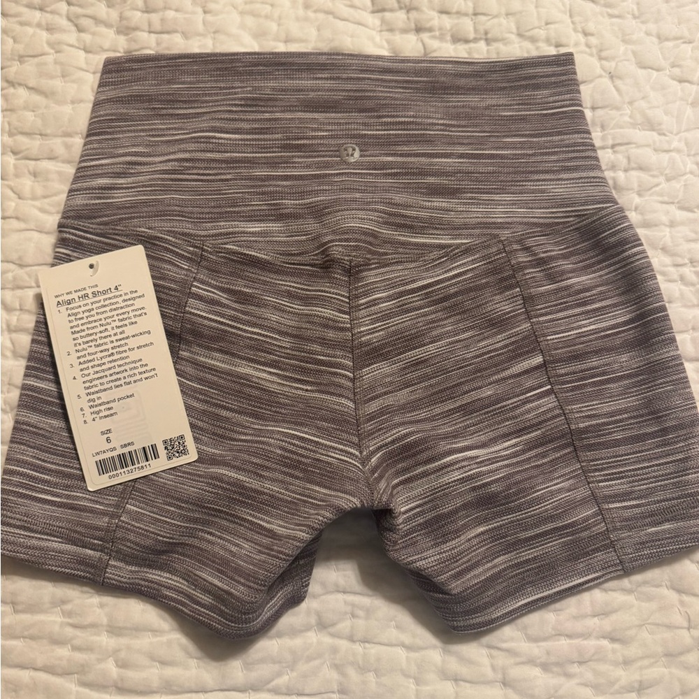 lululemon athletica Women's Align HR 4”Gray Shorts nwt